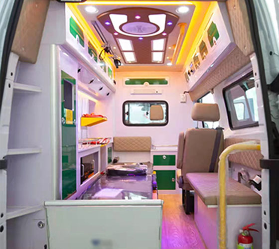 桦南县车辆内部展示